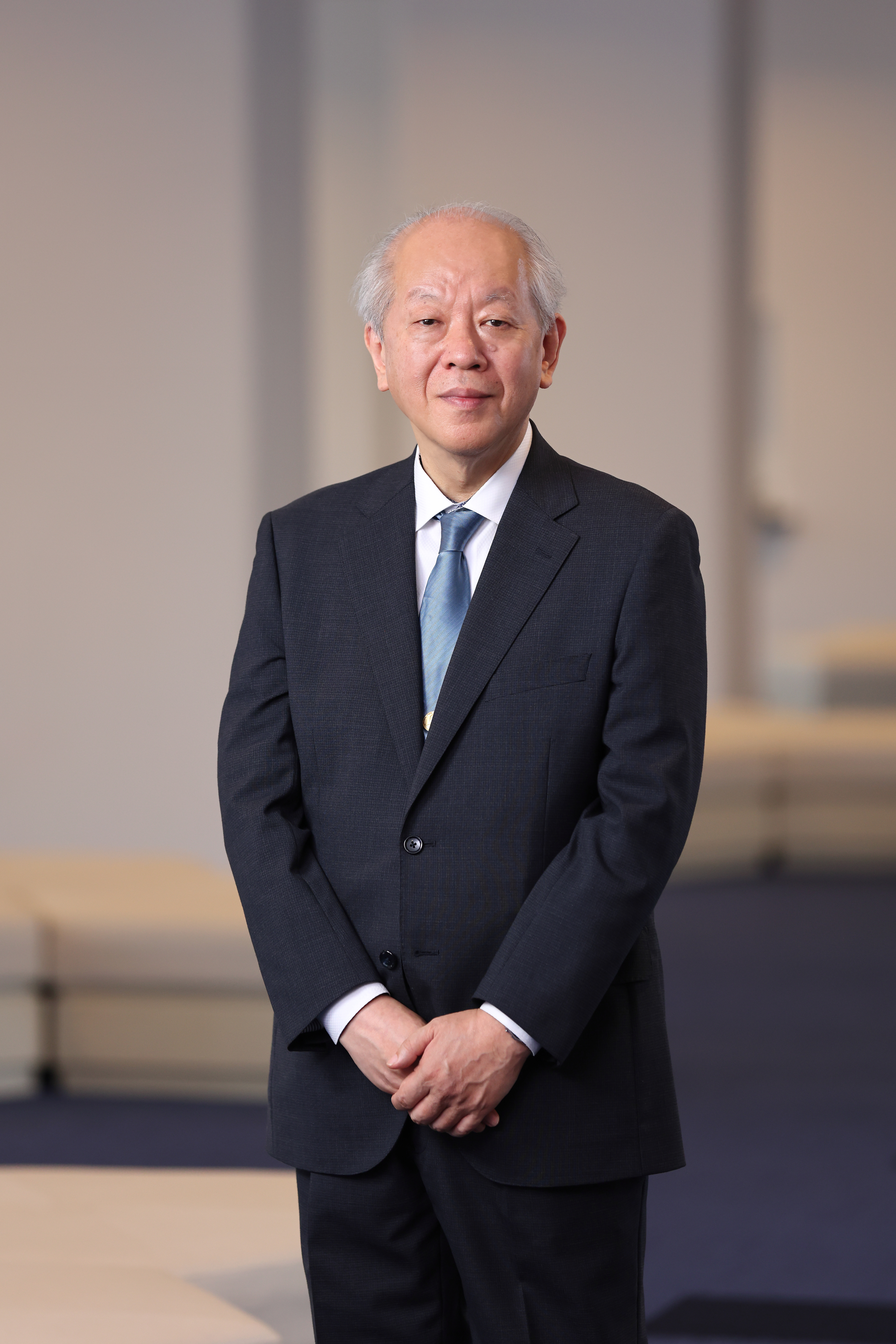 上半身_やわらかな表情_002